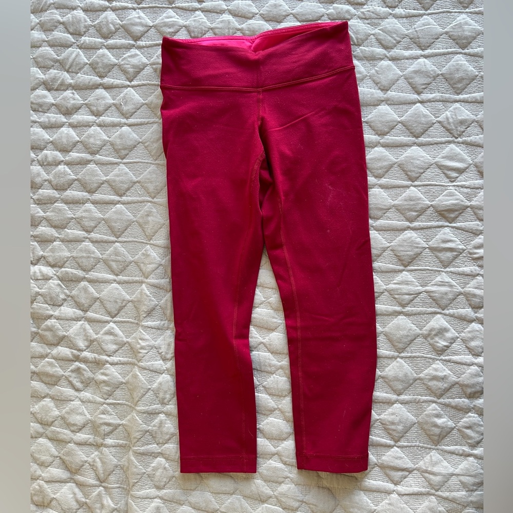 Lululemon low-rise wunder train cropped